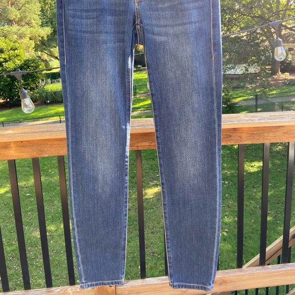 Cabi Ruby Jean River Wash - Picture 2 of 2